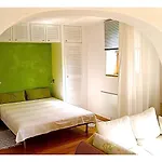 Holiday home Atelier-rapp